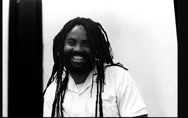 Man served by Prison radio project